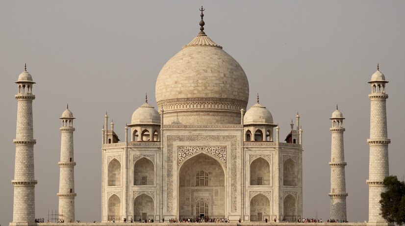 Story of Taj Mahal history