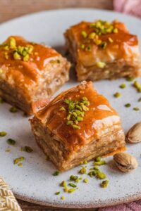 crispy golden baklava dessert